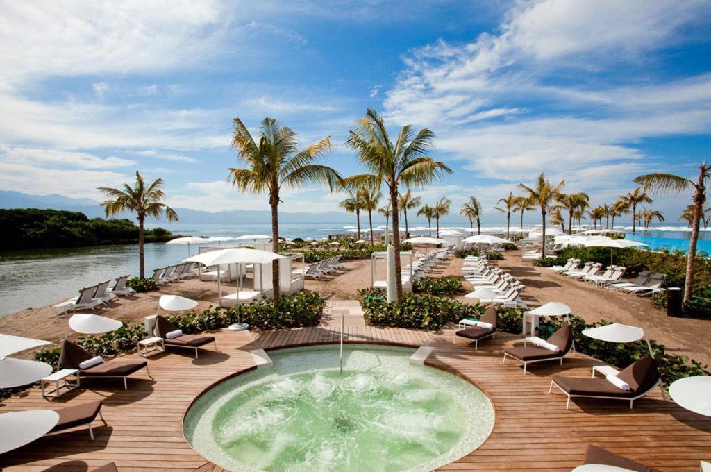 Grand Luxxe Vidanta Hotel Nuevo Vallarta Exterior photo